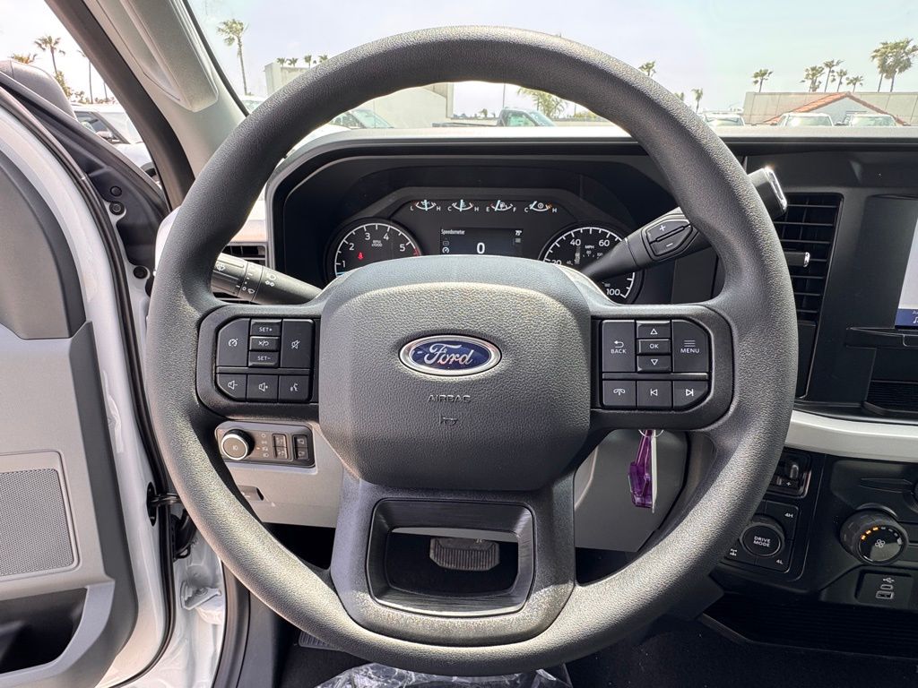 2025 Ford F-350 Super Duty XLT - Photo 21