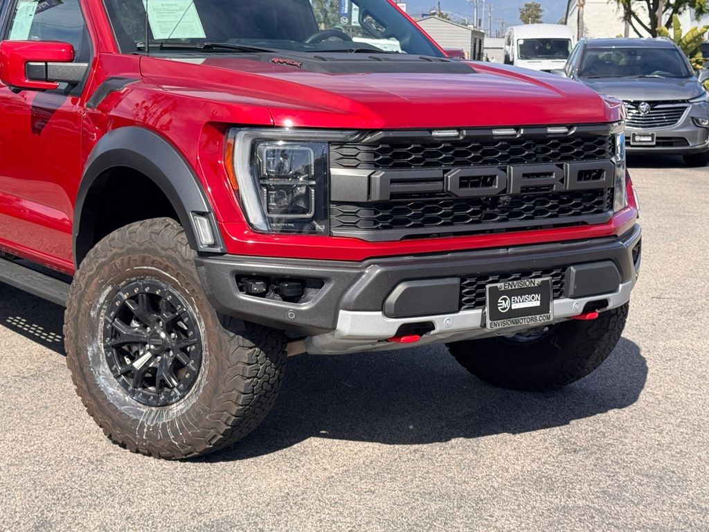 2023 Ford F-150 Raptor photo 2
