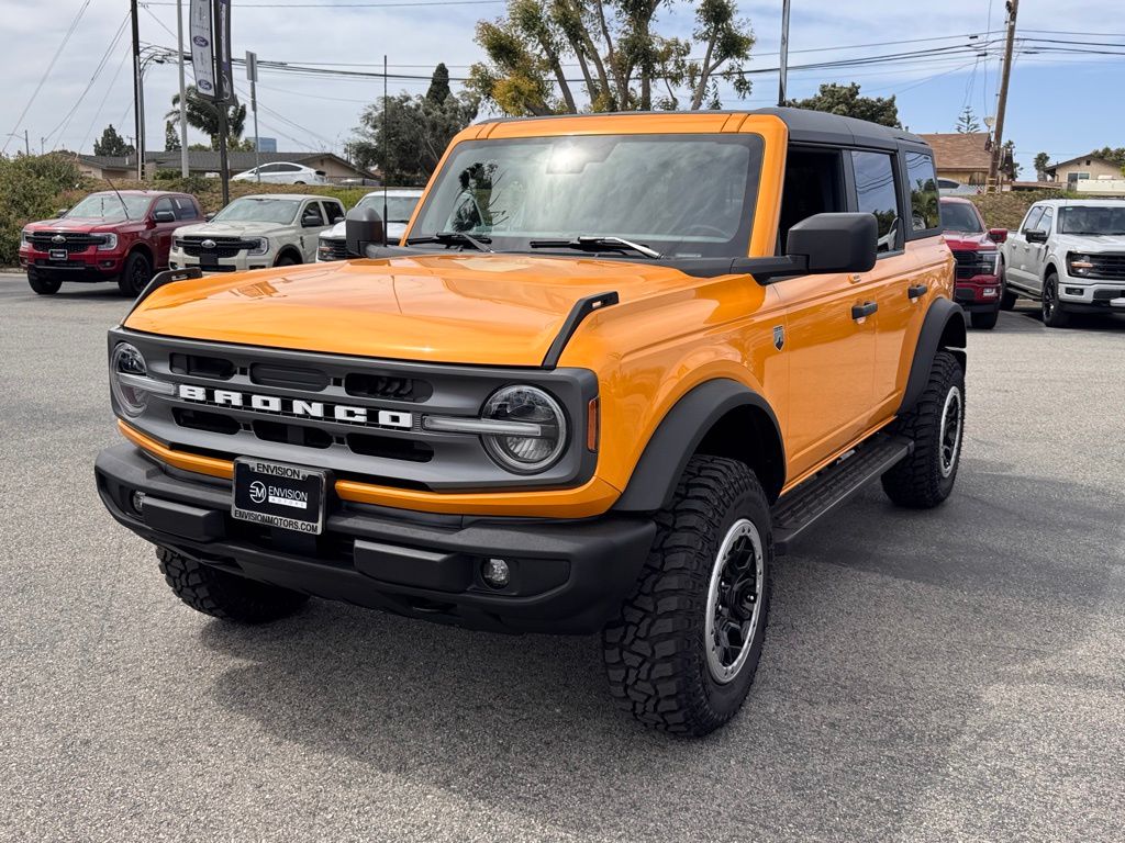 2022 Ford Bronco photo 6