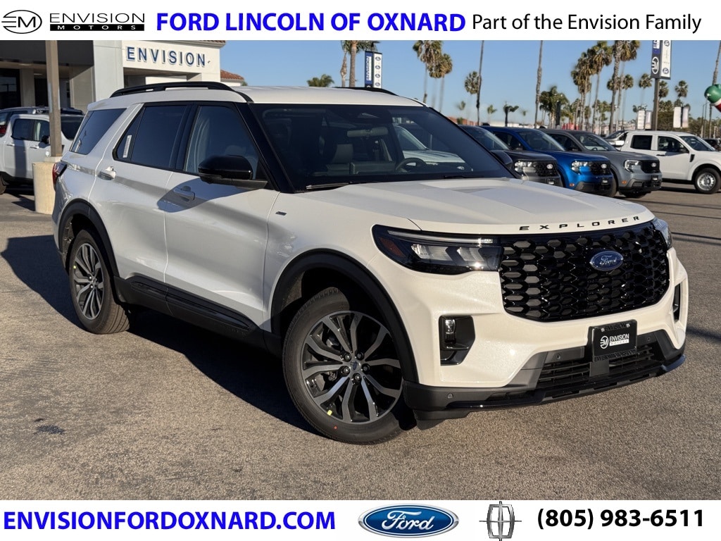 2026 Ford Explorer ST-LINE's photo