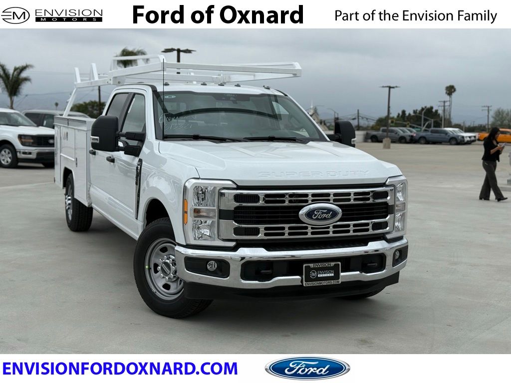 2026 Ford F-350 XL Crew Cab 179-In SRW's photo