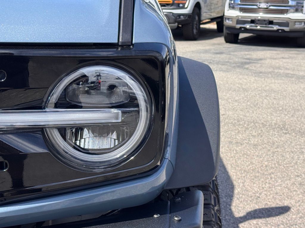 2024 Ford Bronco Wildtrak photo 3