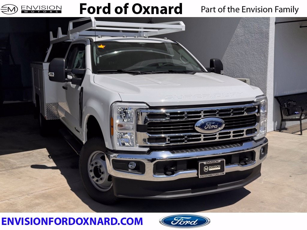 2025 Ford F-350 Chassis