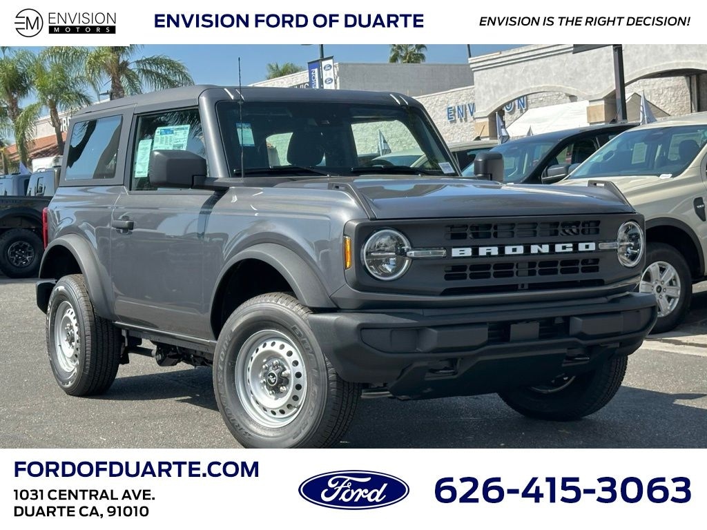 New 2025 Ford Bronco Base SUV