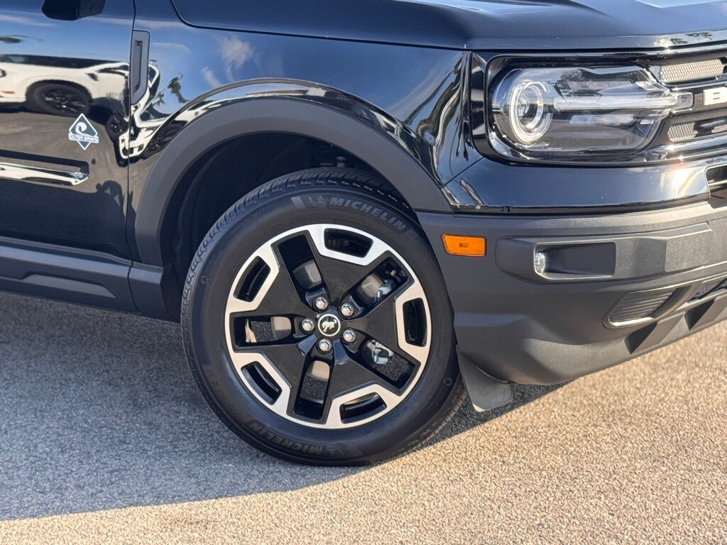 2024 Ford Bronco Sport Outer Banks photo 3