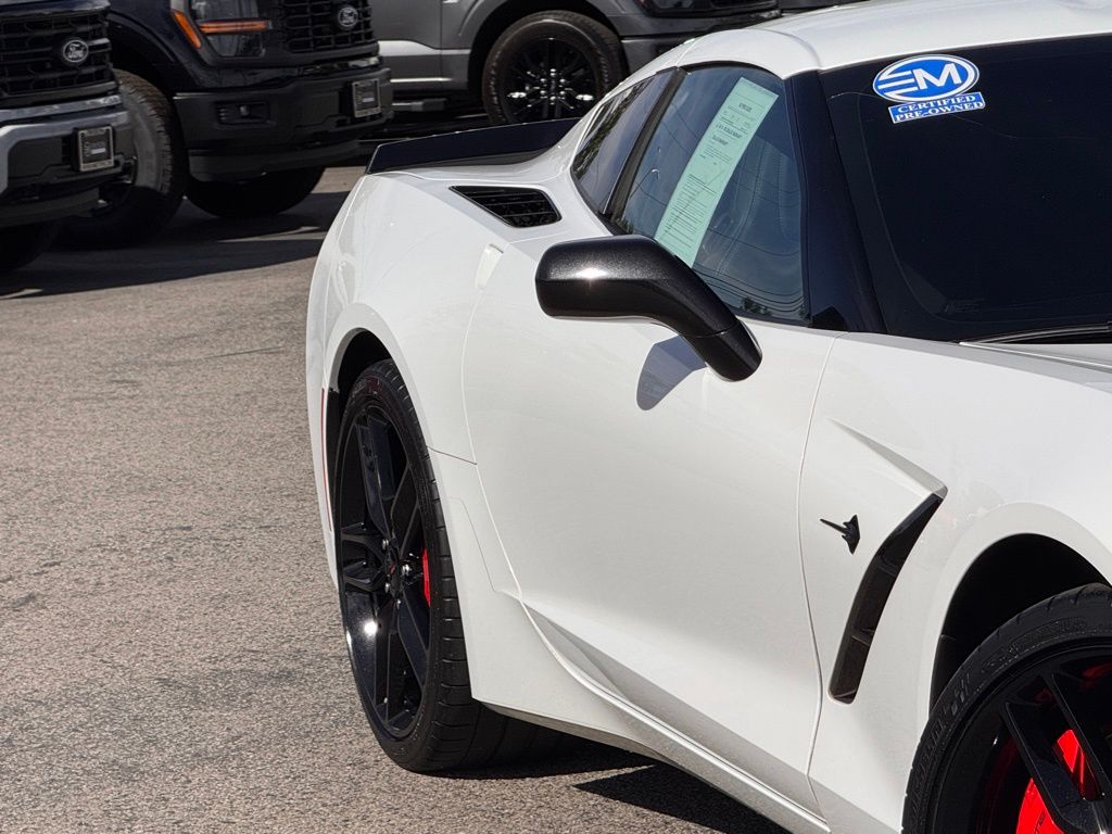 2017 Chevrolet Corvette Stingray Z51 photo 4