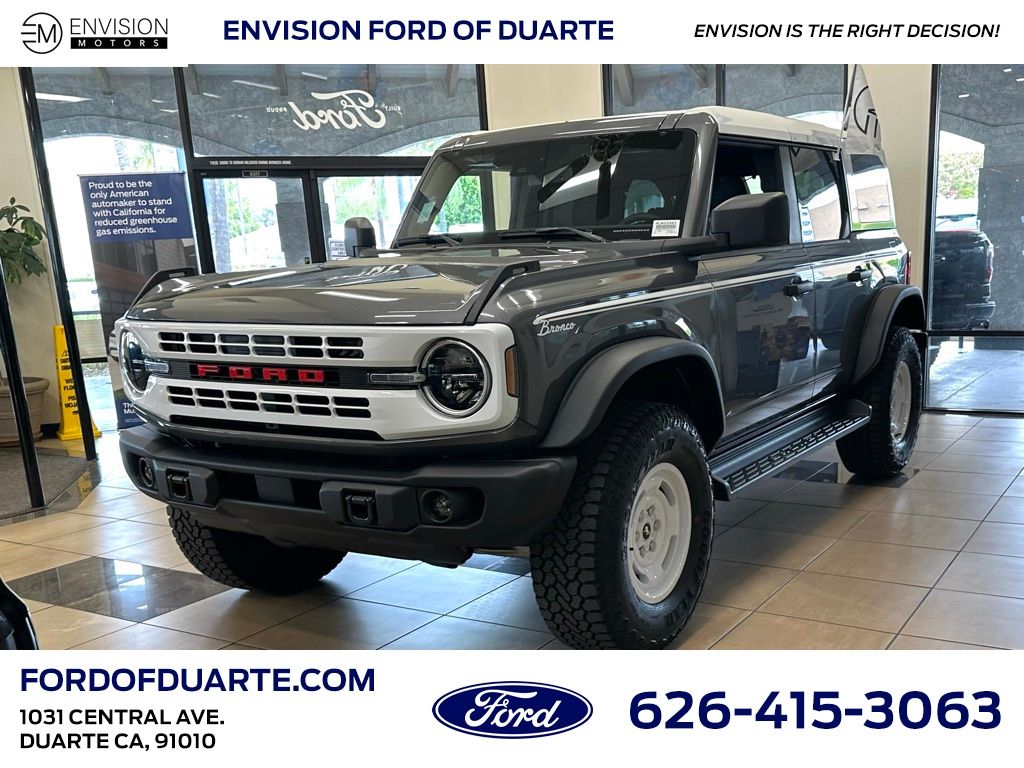 2025 Ford Bronco Heritage First Edition photo 3