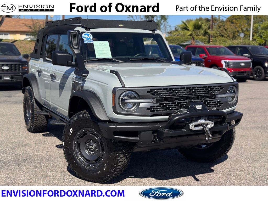 2023 Ford Bronco Everglades 4x4's photo