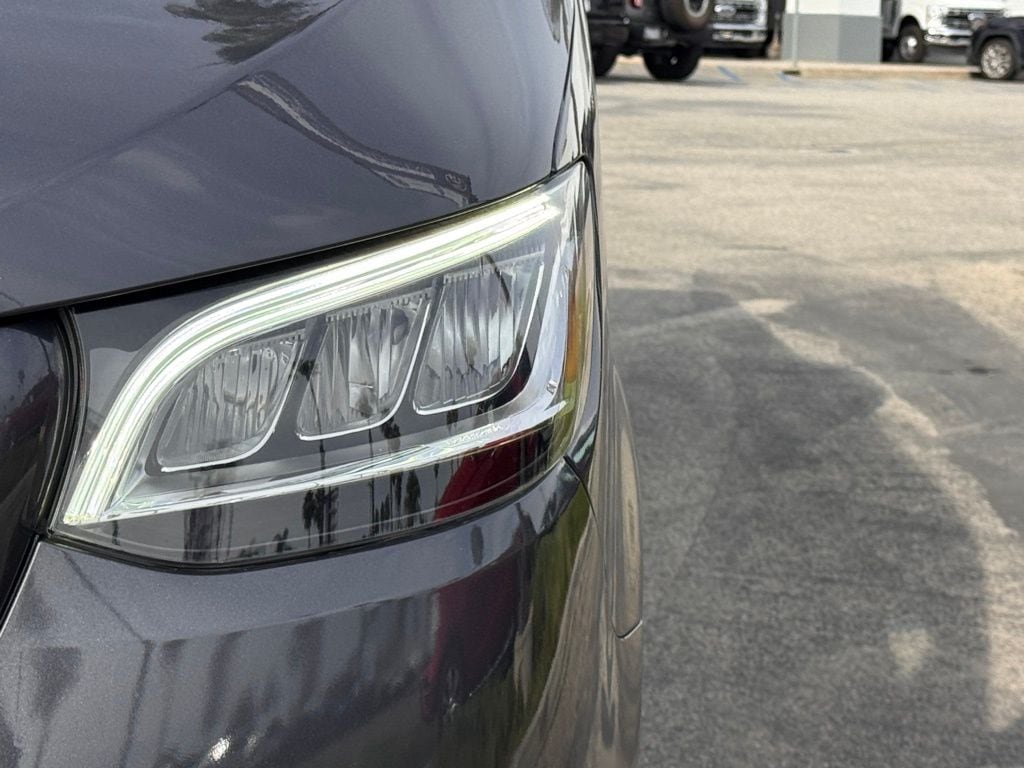 2020 Mercedes-Benz Sprinter 4500 High Roof V6 photo 3