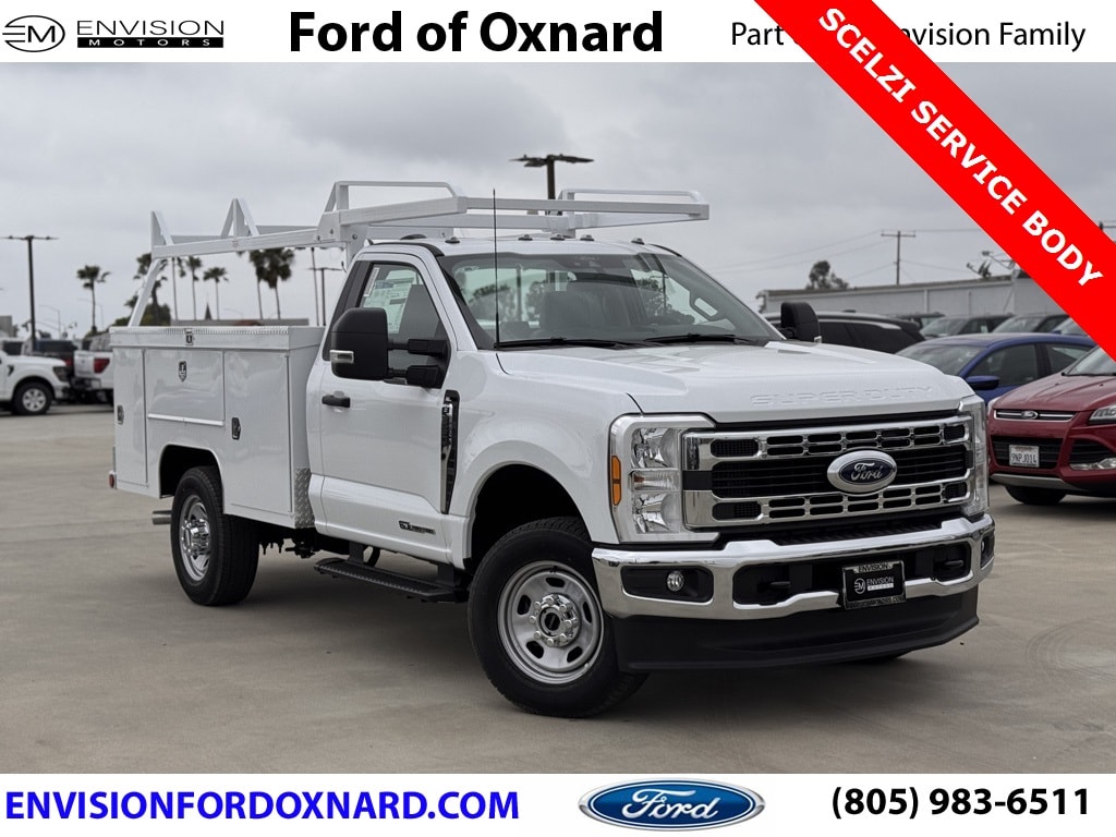 2025 Ford F-350 Base's photo