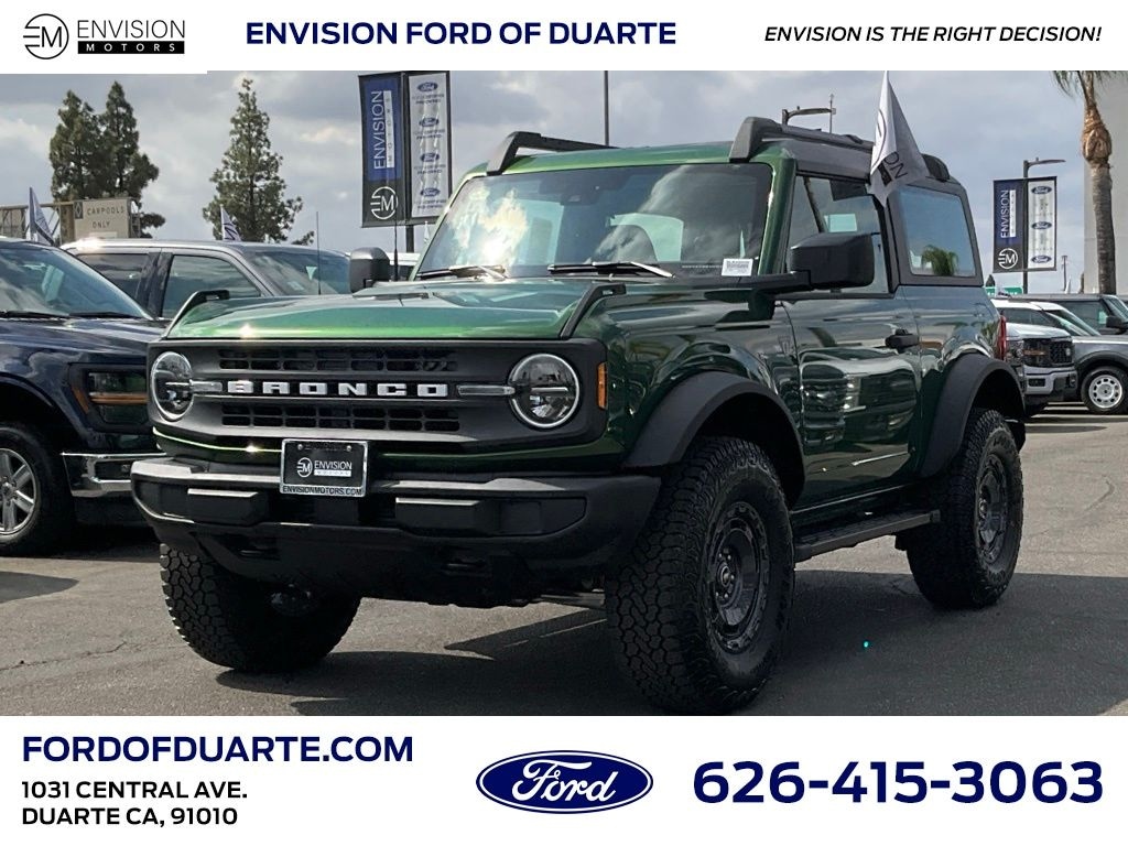 New 2025 Ford Bronco Base SUV