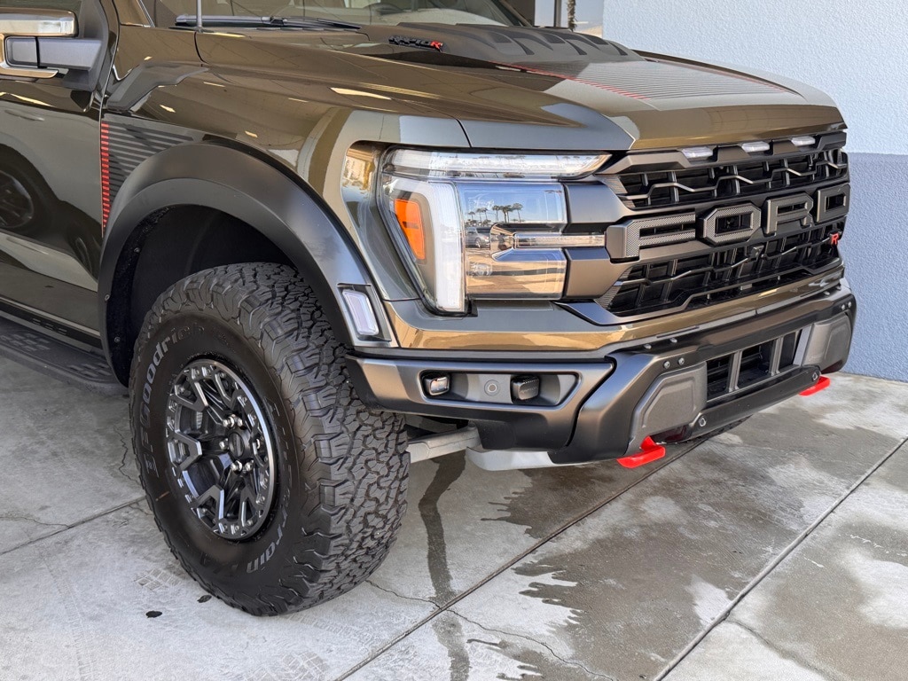 New 2025 Ford F-150 Raptor Truck SuperCrew Cab