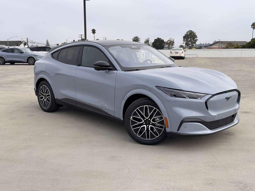 2025 Ford Mustang Mach-E Premium photo 2