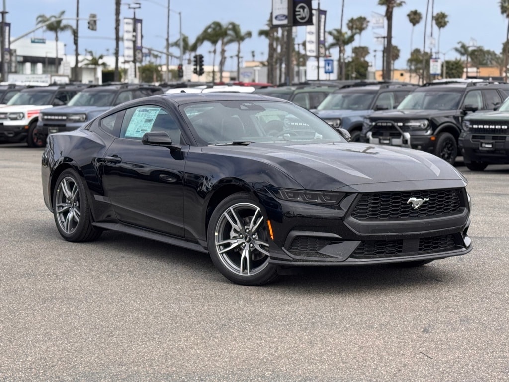 2025 Ford Mustang EcoBoost