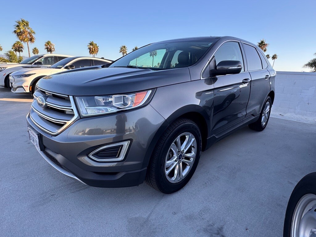 2017 Ford Edge SEL photo 3