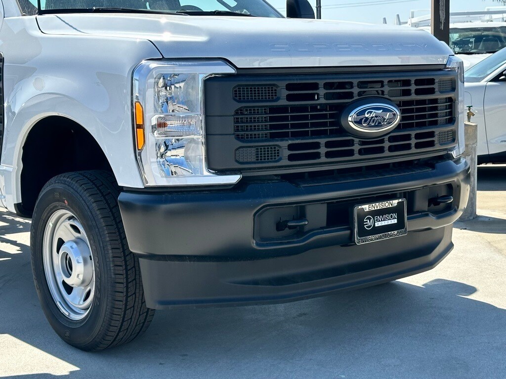 2024 Ford F-350 Super Duty XL