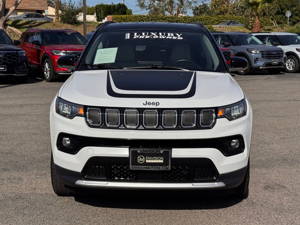 2022 Jeep Compass Limited photo 5