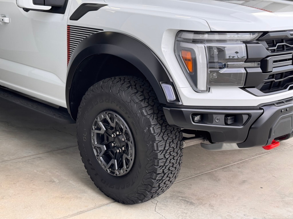 New 2025 Ford F-150 Raptor Truck SuperCrew Cab