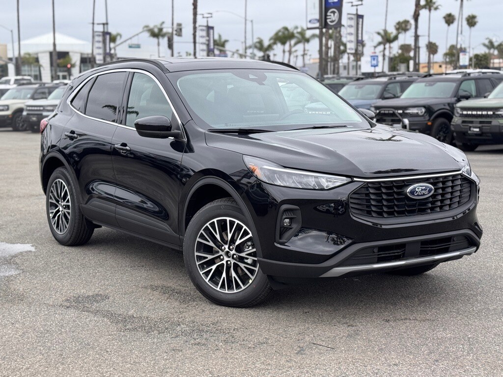 2025 Ford Escape Base photo 2