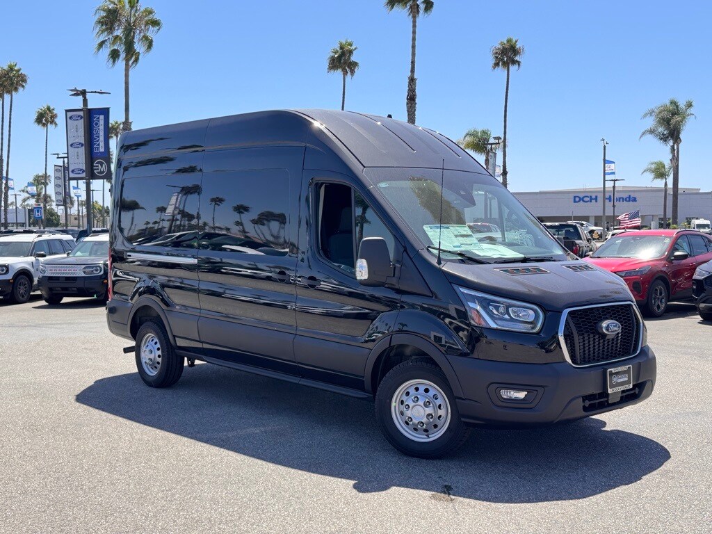 2025 Ford Transit Cargo Van photo 2
