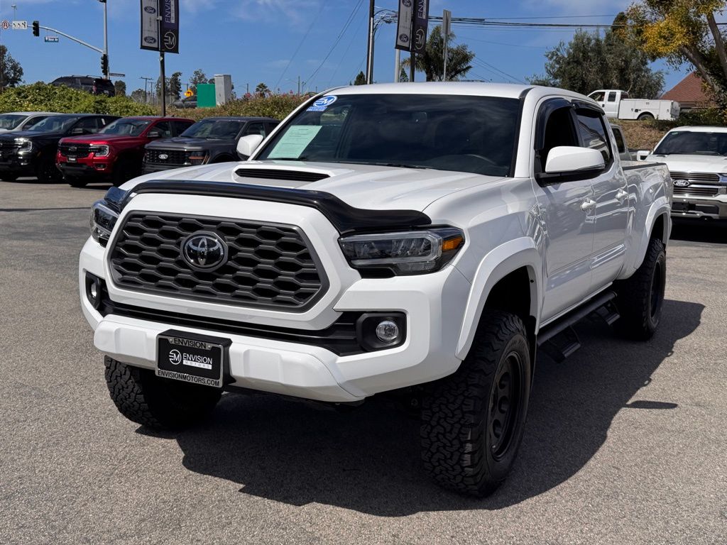 2023 Toyota Tacoma TRD Sport V6 photo 6