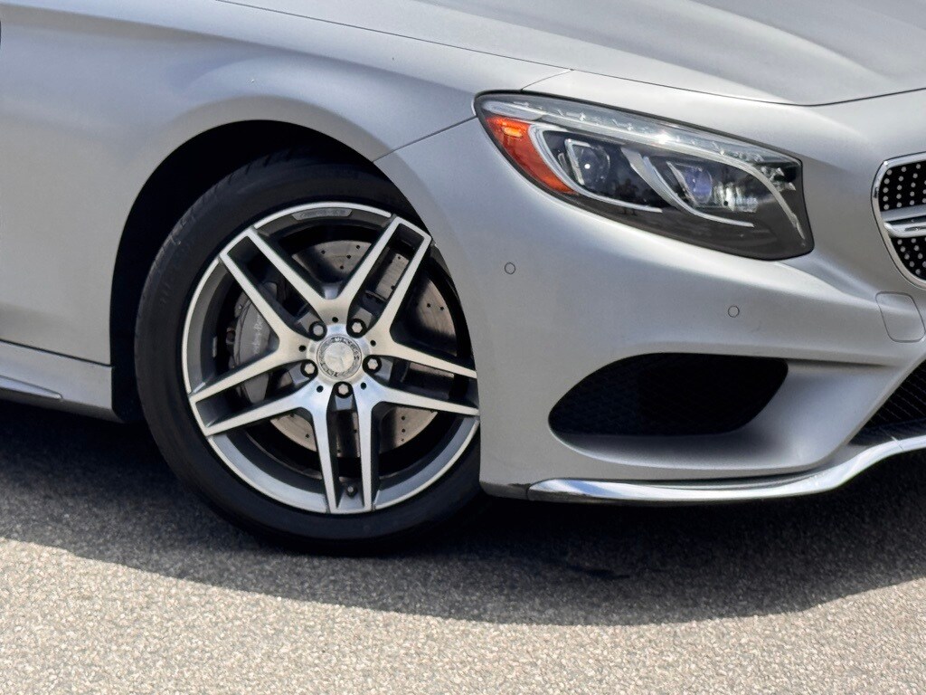 2016 Mercedes Benz S 550 4MATIC photo 4