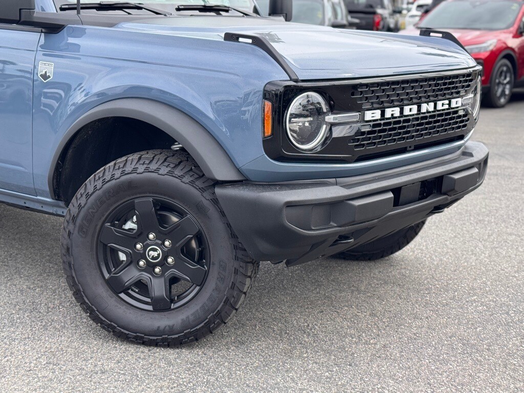 2025 Ford Bronco Big Bend photo 3