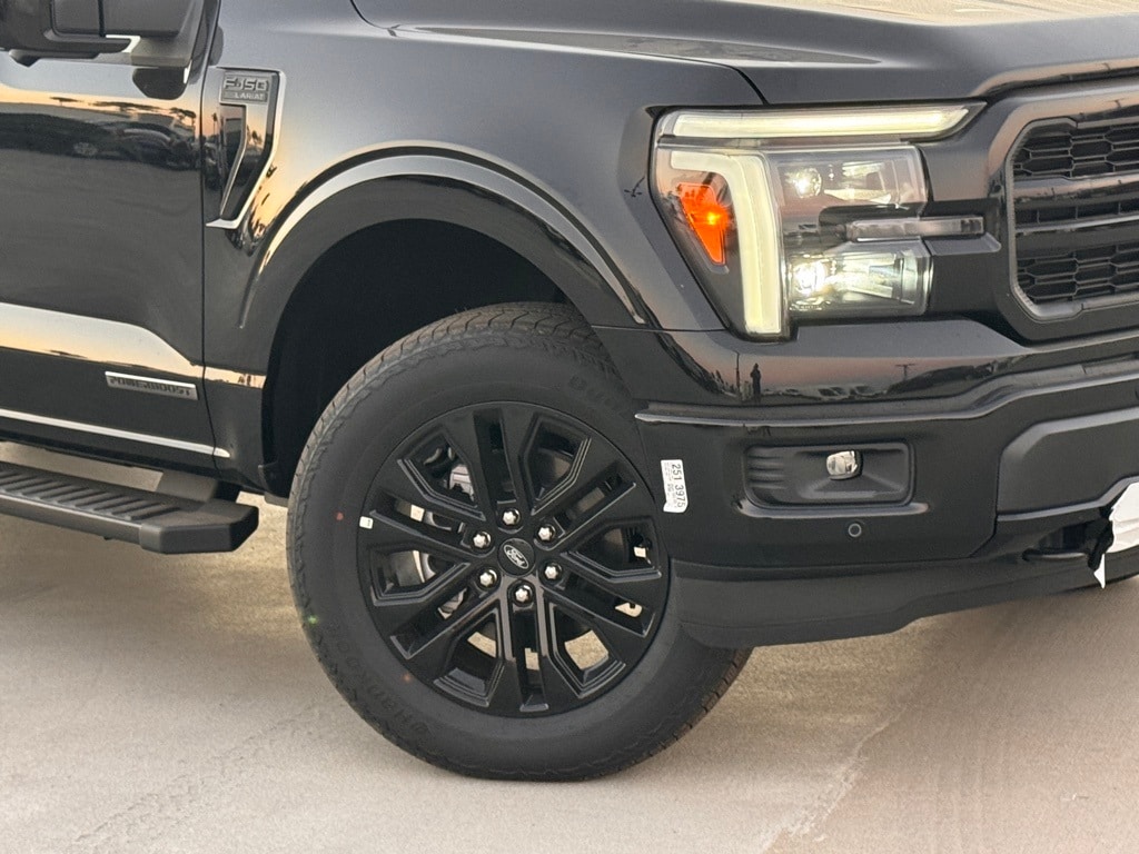 New 2025 Ford F-150 Lariat Truck SuperCrew Cab