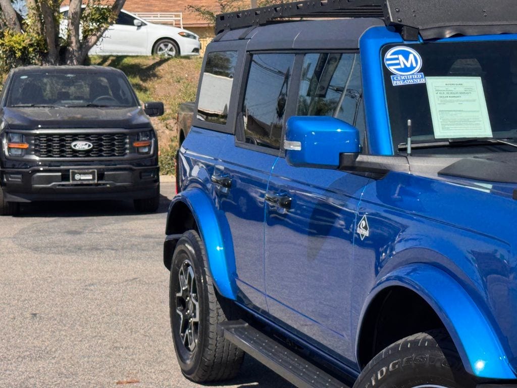 2023 Ford Bronco photo 4