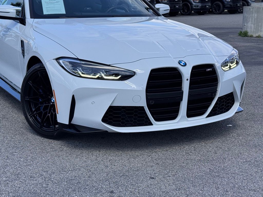 2024 BMW M4 photo 2