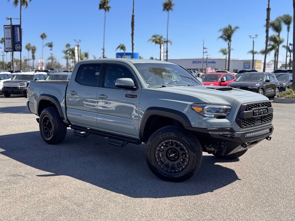 2021 Toyota Tacoma TRD Pro V6 photo 2