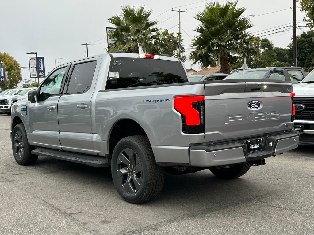 2024 Ford F-150 Lightning Flash