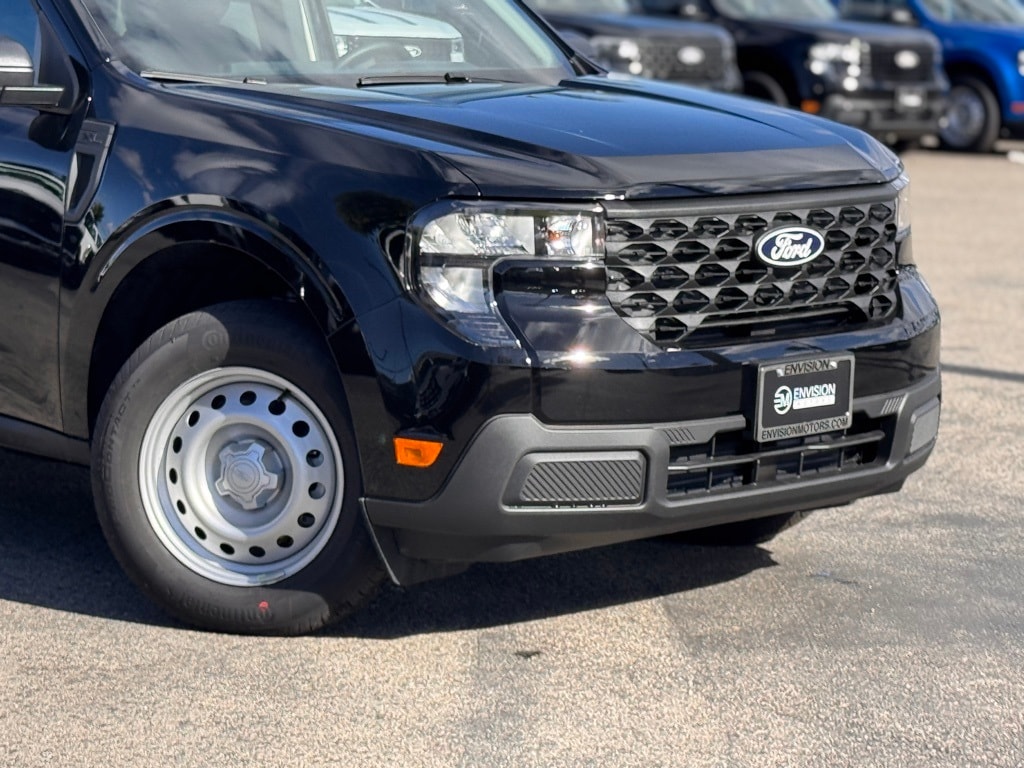 2025 Ford Maverick XL photo 3