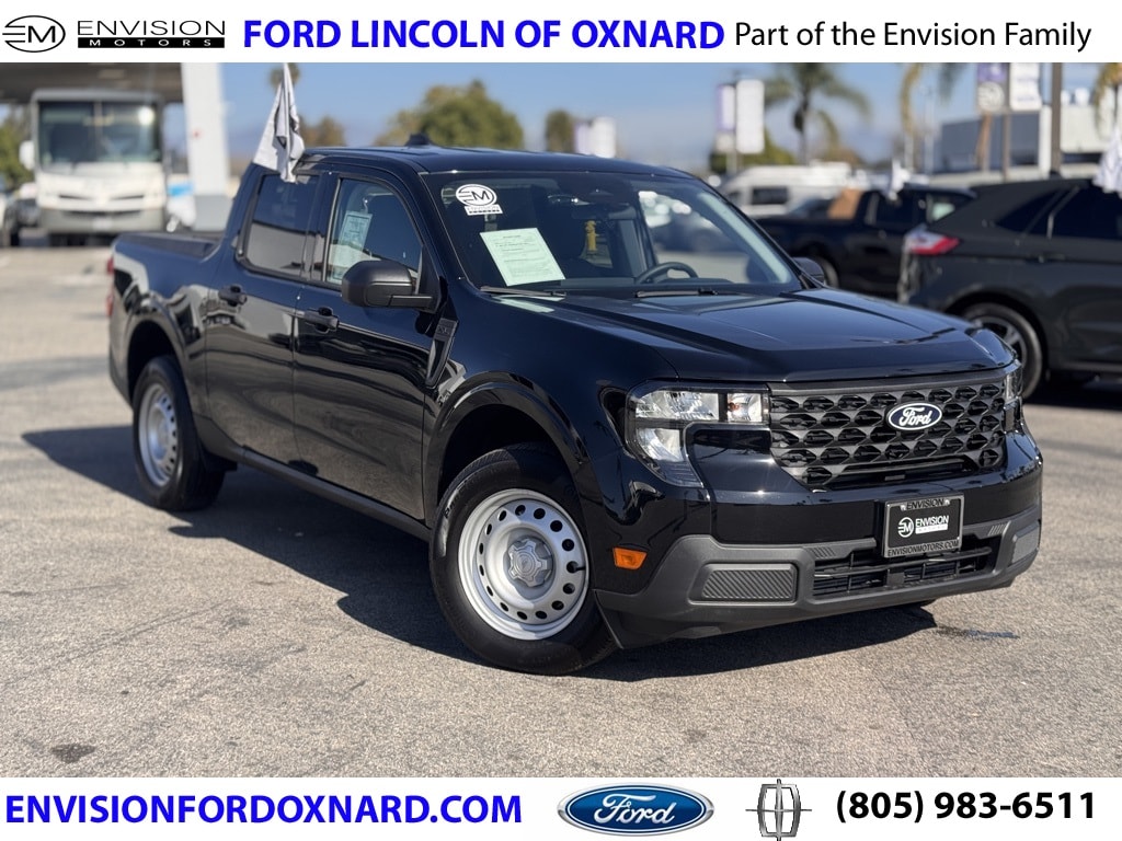 2025 Ford Maverick XL's photo