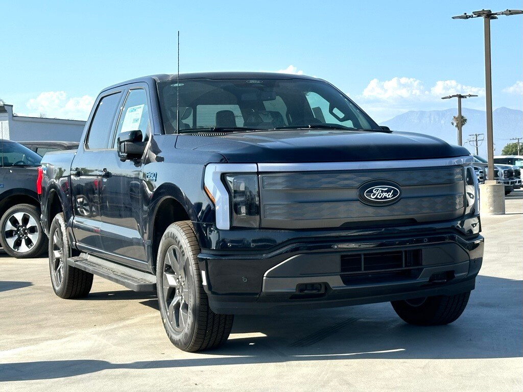 2024 Ford F-150 Lightning Flash