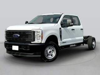 2026 Ford F-350 Chassis Truck Crew Cab