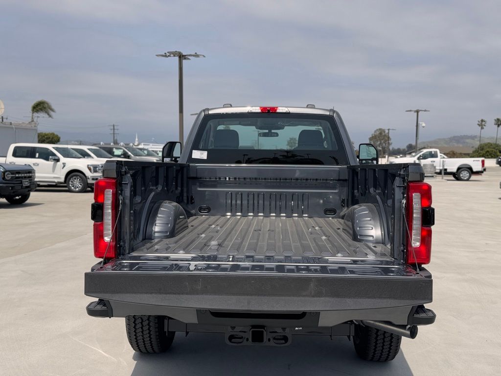 2025 Ford F-350 Super Duty XL - Photo 13