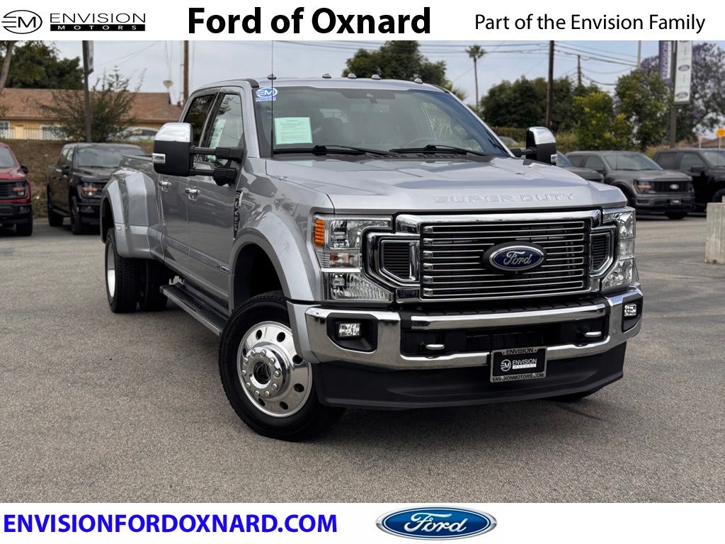 2022 Ford F-450 Lariat 4x4 Crew Cab 8' Box DRW's photo