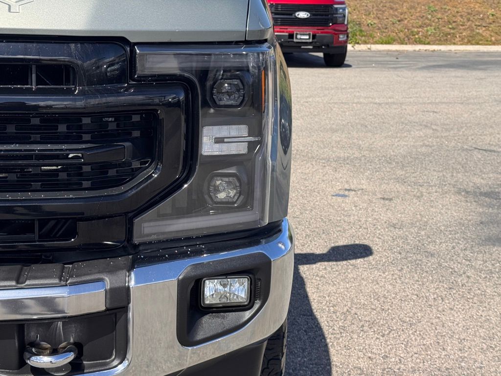2020 Ford F-250 photo 3