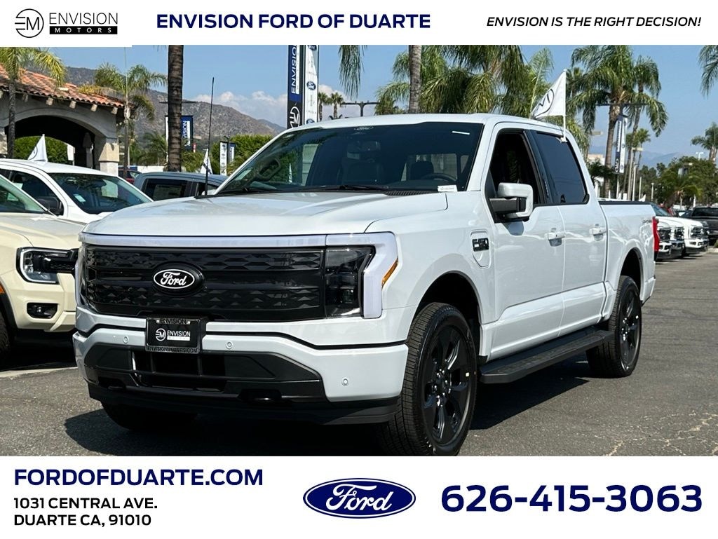 New 2025 Ford F-150 Lightning Platinum Truck SuperCrew Cab