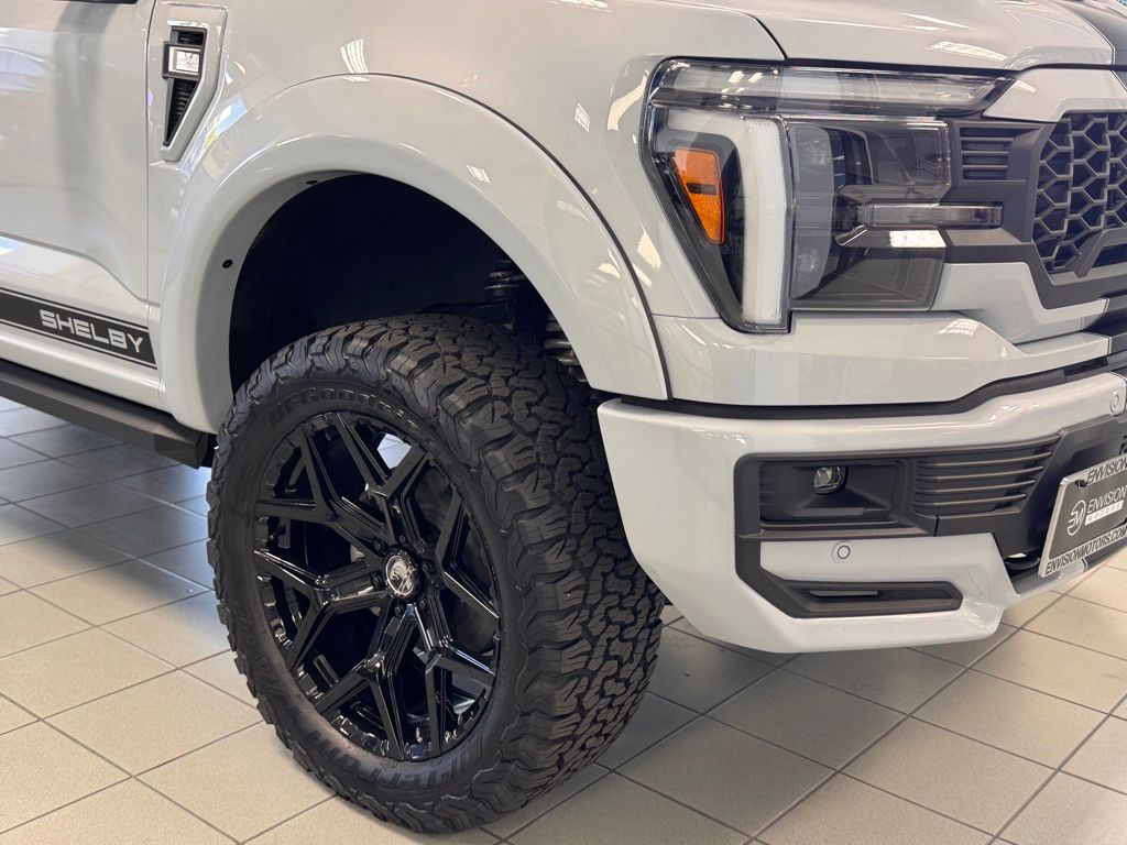 2025 Ford F-150 Lariat - Photo 4