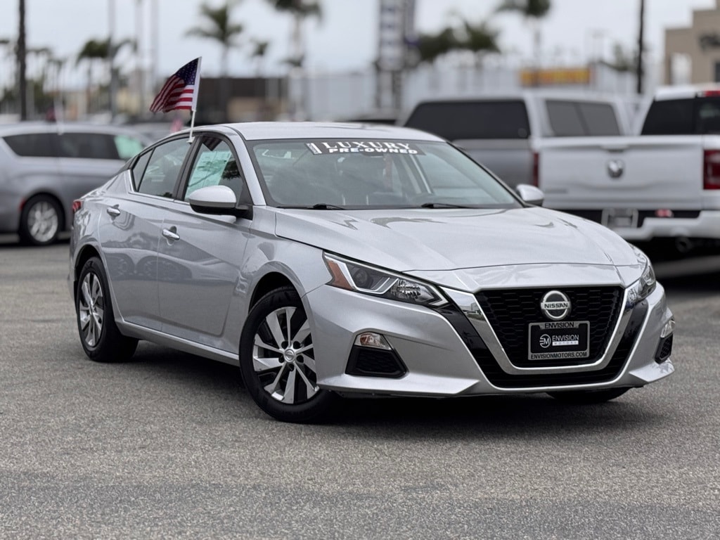 Used 2021 Nissan Altima S with VIN 1N4BL4BV4MN340881 for sale in Oxnard, CA