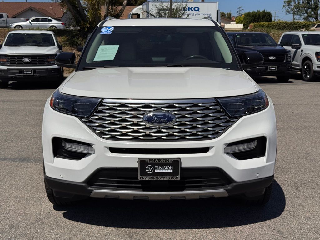 2021 Ford Explorer Platinum photo 5