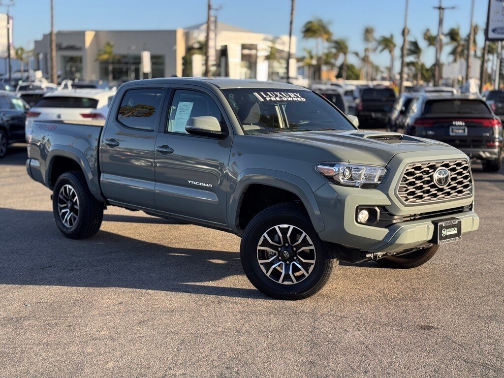 2023 Toyota Tacoma TRD Sport V6 4x4 photo 2