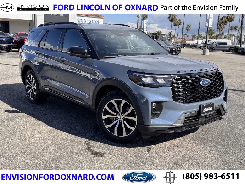 2026 Ford Explorer ST-LINE's photo
