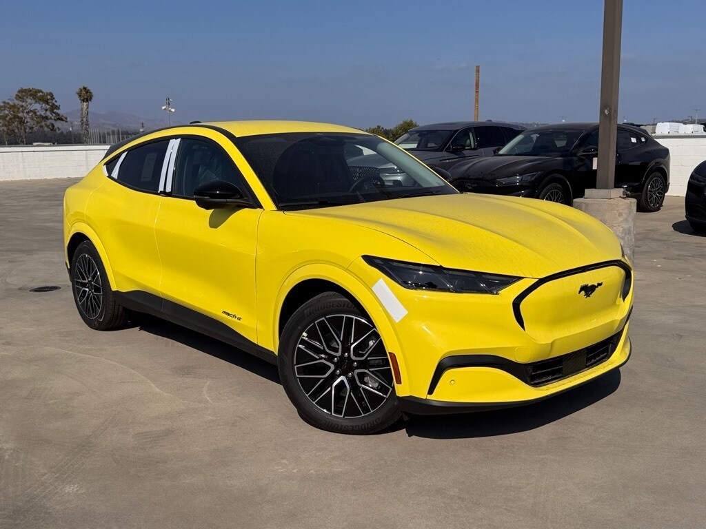2025 Ford Mustang Mach-E Premium photo 2