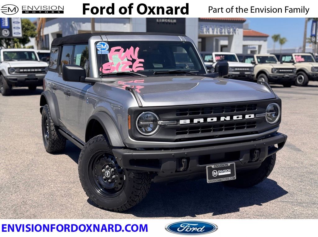 2023 Ford Bronco SUV 