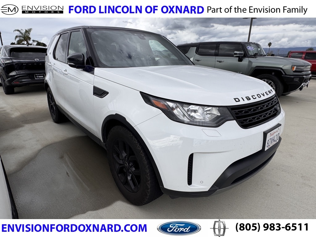 2018 Land Rover Discovery SE's photo