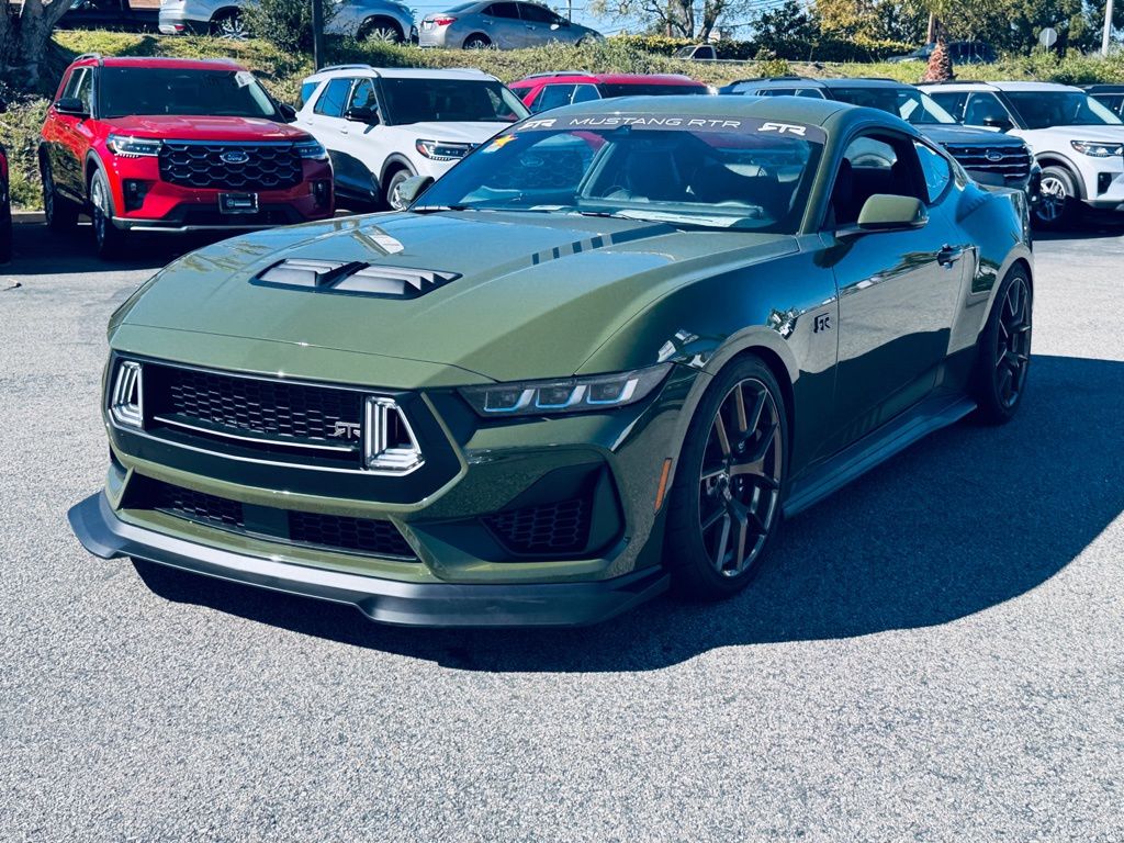 2025 Ford Mustang GT Premium photo 6