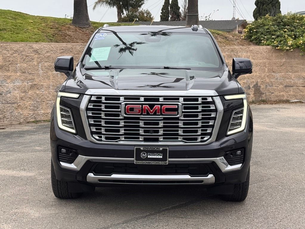 2025 GMC Yukon Denali - Photo 6